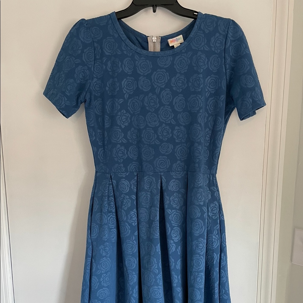 Lularoe Amelia, Size Large